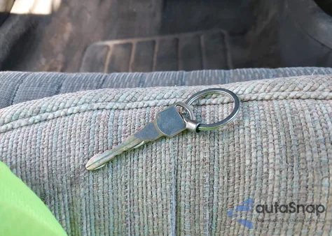 2001 Pontiac Sunfire Se из США, поврежденный, VIN 1G2JB524817279612